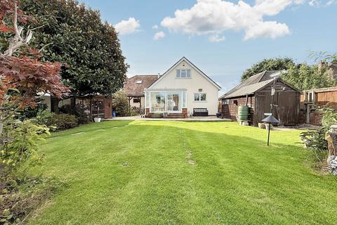 4 bedroom detached house for sale, West Parley