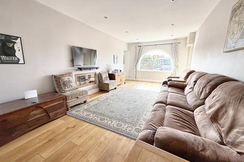 4 bedroom detached house for sale, West Parley