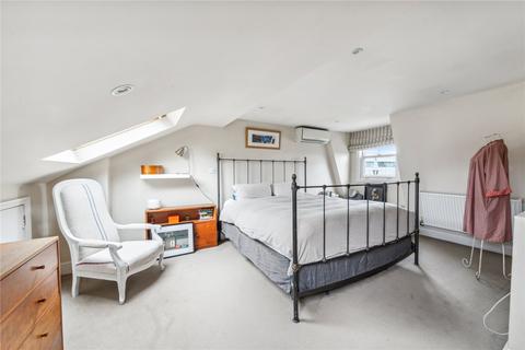 1 Ridgmount Road, London, SW18 2DA