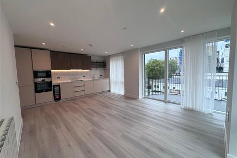3 bedroom apartment to rent, Cairncross House, Kidbrook Village, London, SE3