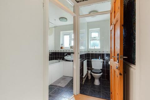 10 Weston Road, Bromley, BR1 3RH