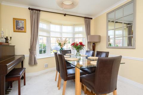 undefined, Chailey Place, Hersham, KT12