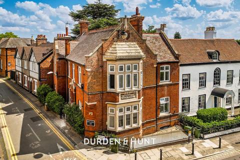 1 bedroom apartment to rent, High Street, Ongar, CM5