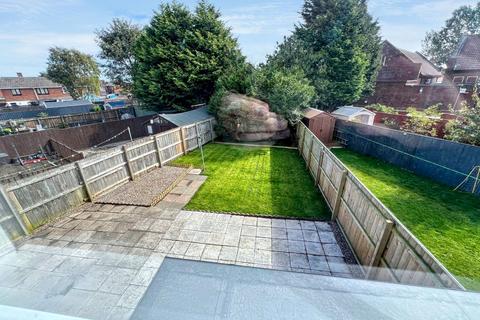 3 bedroom semi-detached house for sale, Barnstaple Road, North Shields, Tyne and Wear, NE29 8QD
