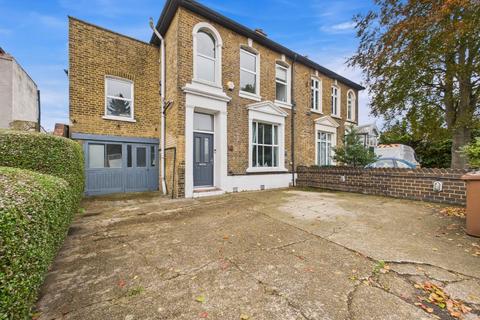 4 bedroom semi-detached house for sale, Stanwell Road, Ashford, Surrey, TW15