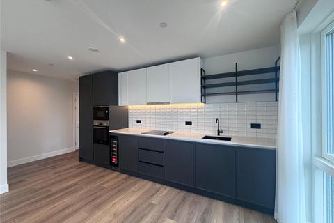 3 bedroom apartment to rent, Cairncross House, Kidbrook Village, London, SE3