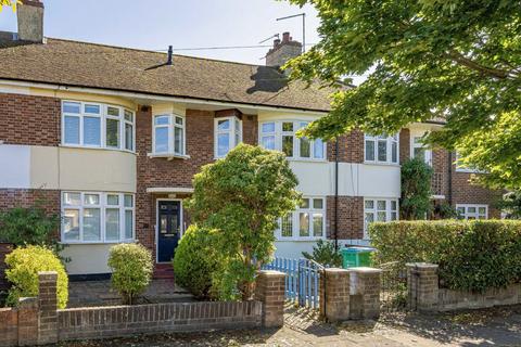 Longford Close, Hampton TW12