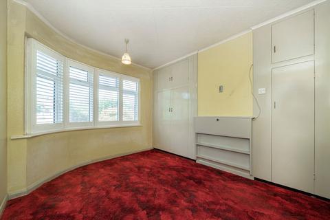 undefined, Longford Close, Hampton TW12