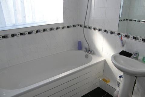 undefined, Larchwood Close, Leigh-on-Sea, Essex, SS9