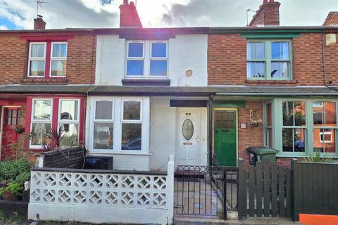2 bedroom terraced house for sale, South Road, Gorleston