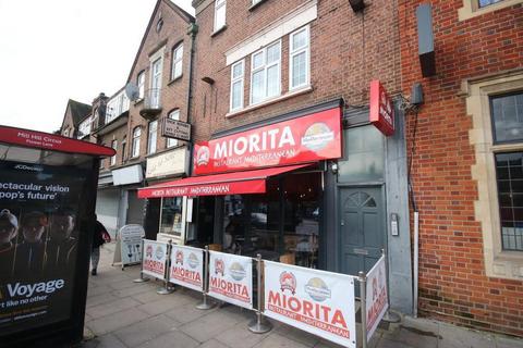 Restaurant to rent, 123 The Broadway London NW7 3TG