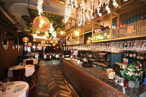 Restaurant to rent, 123 The Broadway London NW7 3TG