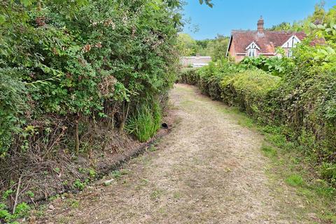undefined, Brook, Lyndhurst, SO43
