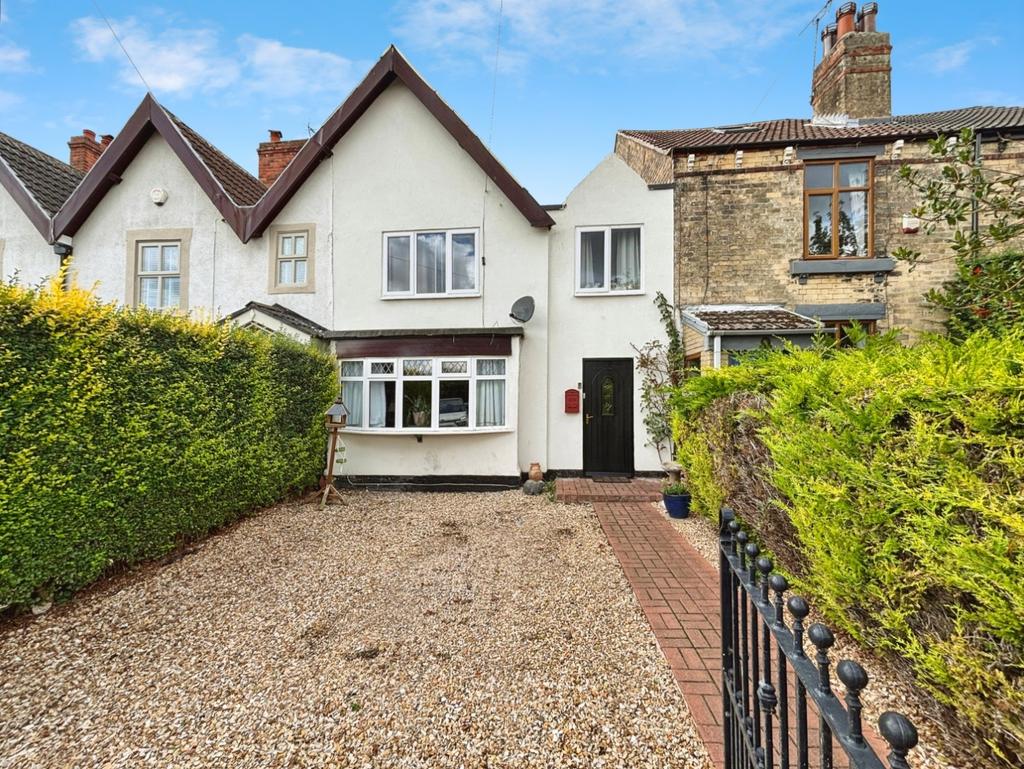 Pbox-front of house-338184.jpeg