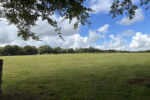 undefined, Llanwnnen, Lampeter , Ceredigion, SA48