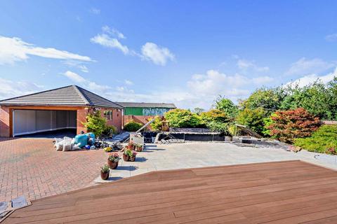 5 bedroom detached house for sale, Hatfield, Worcester WR5