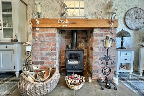 8 Bleasdale Road, Knott End On Sea, Poulton-le-fylde, FY6 0DQ