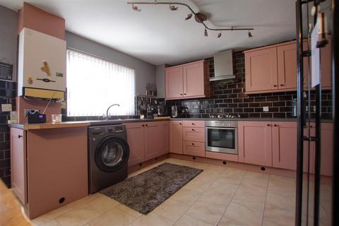 3 bedroom terraced house for sale, Ternbeck Way, Thornaby