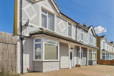 undefined, Sturdee Avenue, Gillingham, Kent, ME7