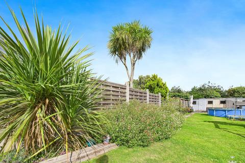 undefined, Sturdee Avenue, Gillingham, Kent, ME7