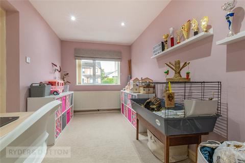 13 Alphin Close, Mossley, Ashton-under-lyne, OL5 9DX