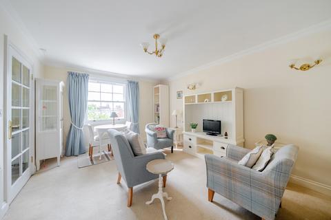 undefined, Commercial Street, Gloucestershire GL50