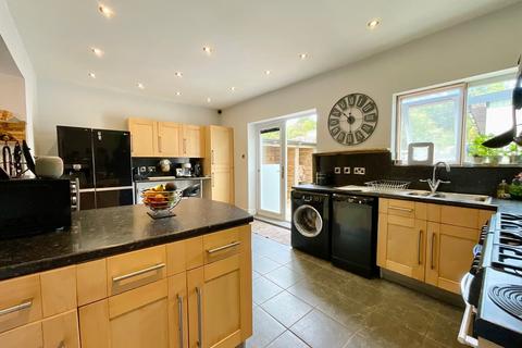 3 bedroom semi-detached house for sale, Alexandra Place, Usk NP15