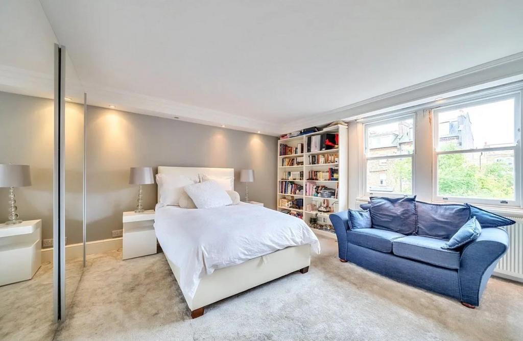 Bedroom s.jpg