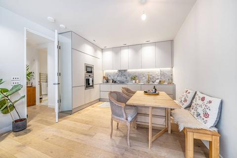 3 bedroom flat for sale, Twyford Avenue, Acton, London, W3