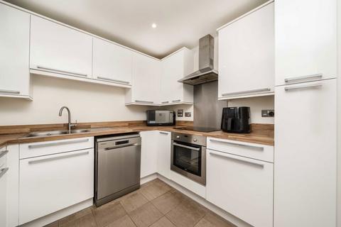2 bedroom flat for sale, Ealing Road, Brentford TW8