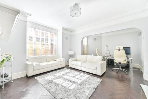 2 bedroom flat for sale, Pitt Street, Kensington, London, W8