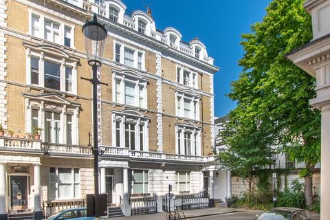 undefined, Clanricarde Gardens, Notting Hill Gate, London, W2