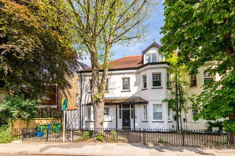 undefined, Popes Grove, Strawberry Hill, Twickenham, TW1