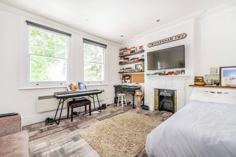 undefined, Popes Grove, Strawberry Hill, Twickenham, TW1