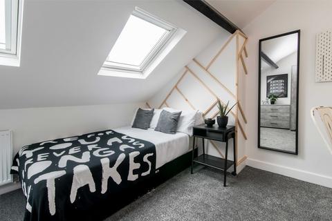 5 bedroom terraced house to rent, Beeston, Nottingham NG9
