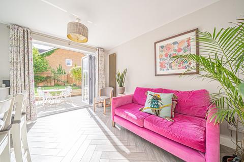 44 Barcheston Road, Knowle, Solihull, B93 9JU
