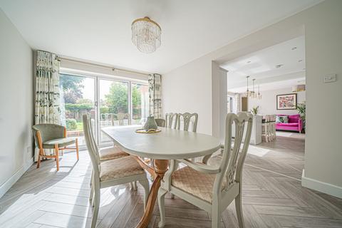 4 bedroom detached house for sale, Barcheston Road, Knowle, B93
