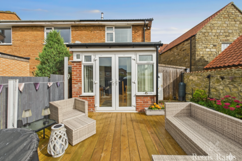 2 bedroom end of terrace house for sale, Beck Mews, Cayton YO11