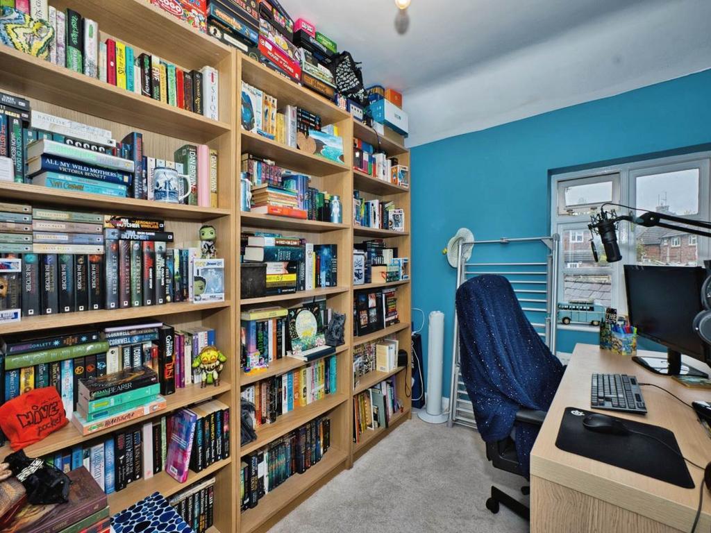 Bedroom 3 - Office (