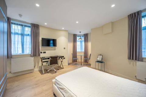 undefined, Brent Street, Hendon, London, NW4