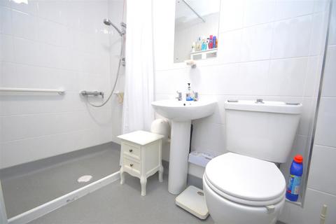 1 bedroom retirement property for sale, High Street, Great Wakering, Southend-On-Sea