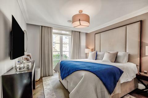 undefined, Mount Street, London W1K