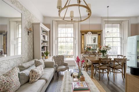 1 bedroom apartment to rent, Porchester Square, London, W2