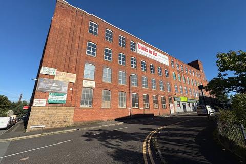 Warehouse to rent, Osborne St Oldham OL9 6QQ