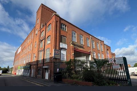 Warehouse to rent, Osborne St Oldham OL9 6QQ