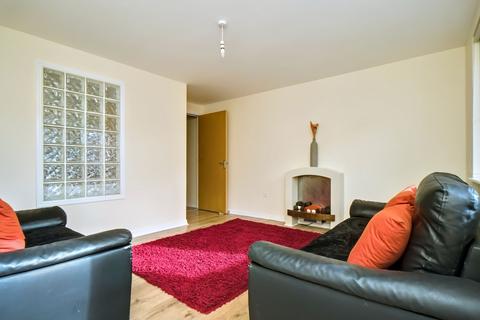 undefined, 3/7 Robertson Gait, Slateford, EH11 1HJ