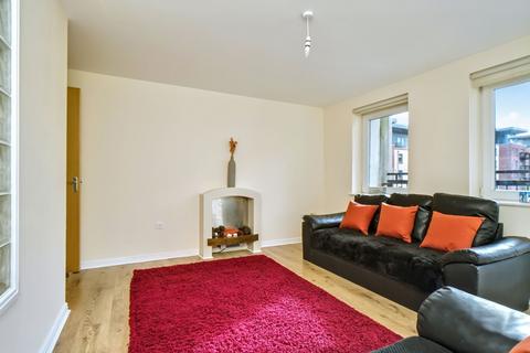 undefined, 3/7 Robertson Gait, Slateford, EH11 1HJ