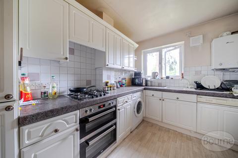3 bedroom apartment for sale, Frensham Road, Farnham, Surrey, GU9