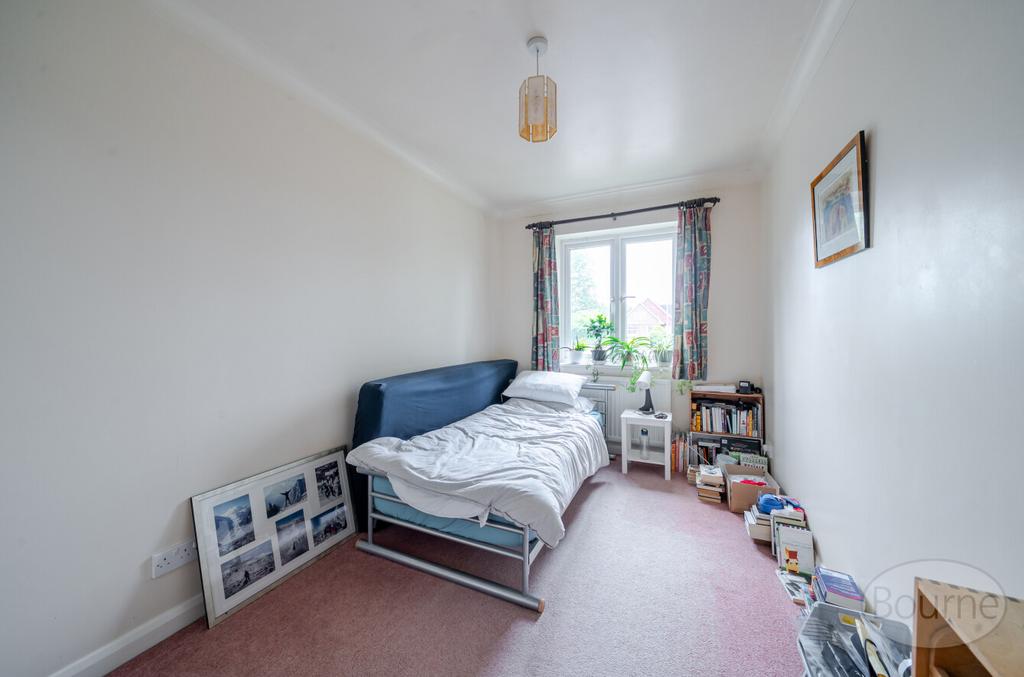 F1031b9e-7930-44f...