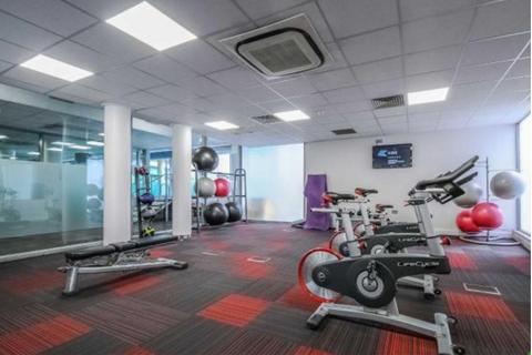 2 bedroom flat to rent, Blackheath Road, London SE10